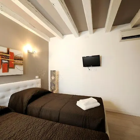 Rialto Sky Appartement *