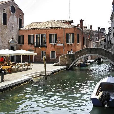 Rialto Sky